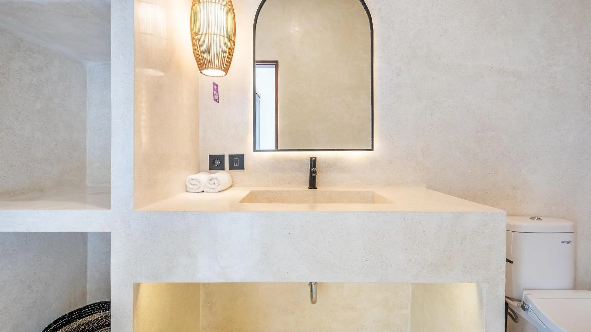 Seffalas A Villa By Betterplace Canggu