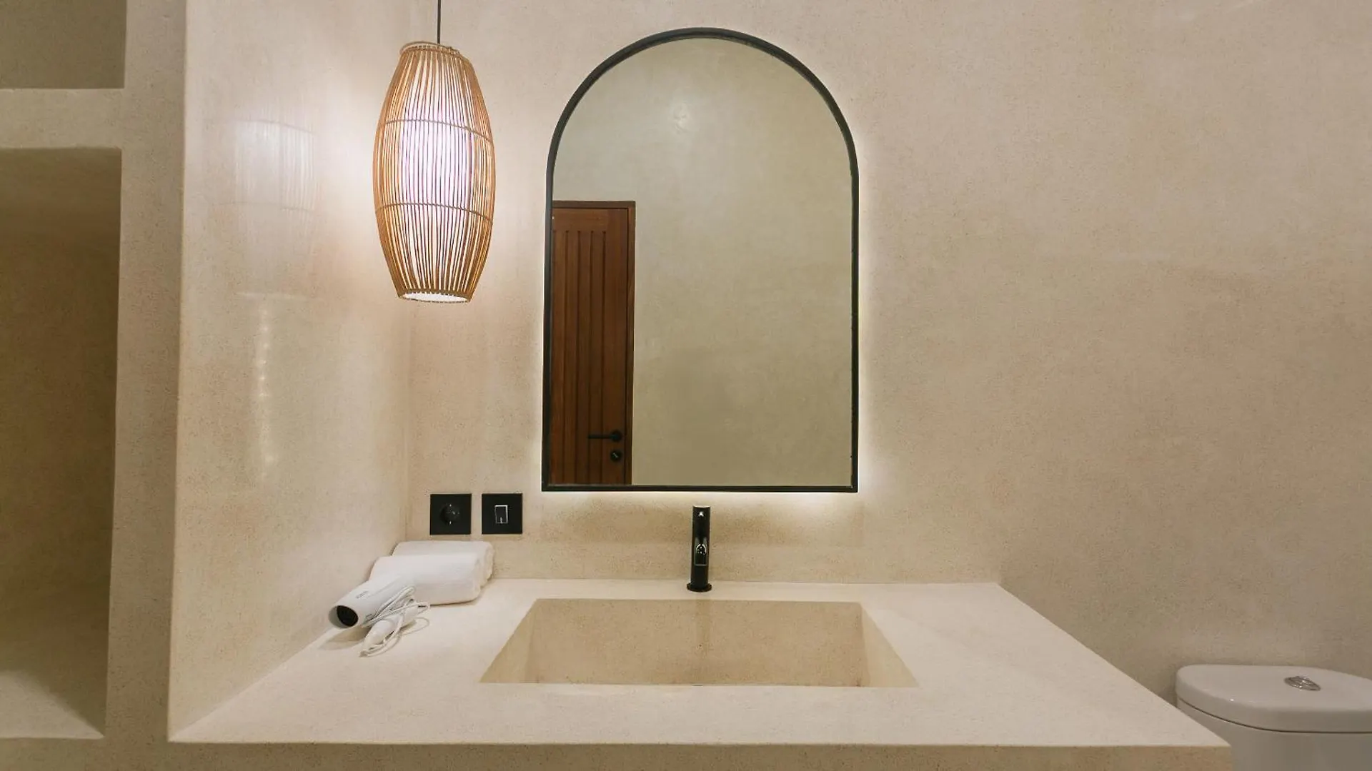 Seffalas A Villa By Betterplace Canggu  Canggu (Bali)