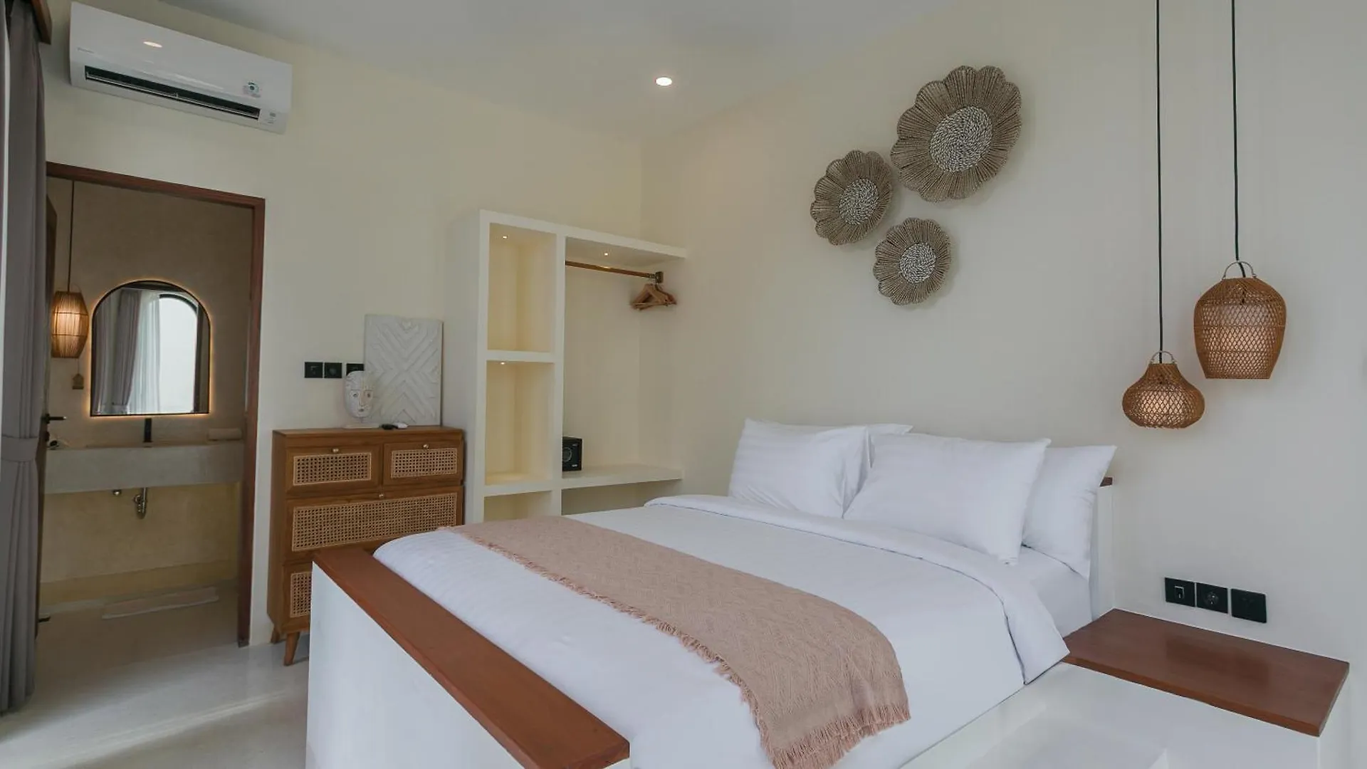 Seffalas A Villa By Betterplace Canggu